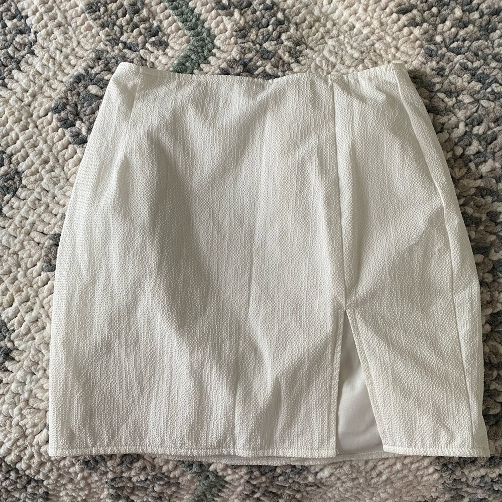 White Matching Set Prettly Little Thing - image 3